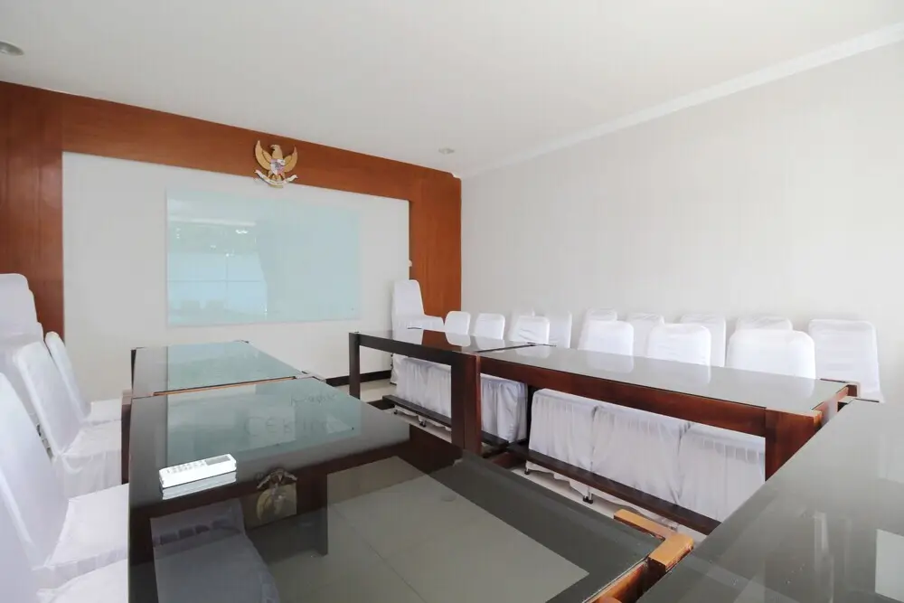Чианджур: Airy Rancagoong Abdullah Bin Nuh 8 Cianjur