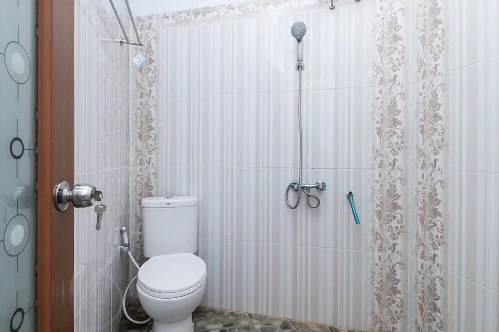 Кута: Airy Raya Kuta 84 Bali