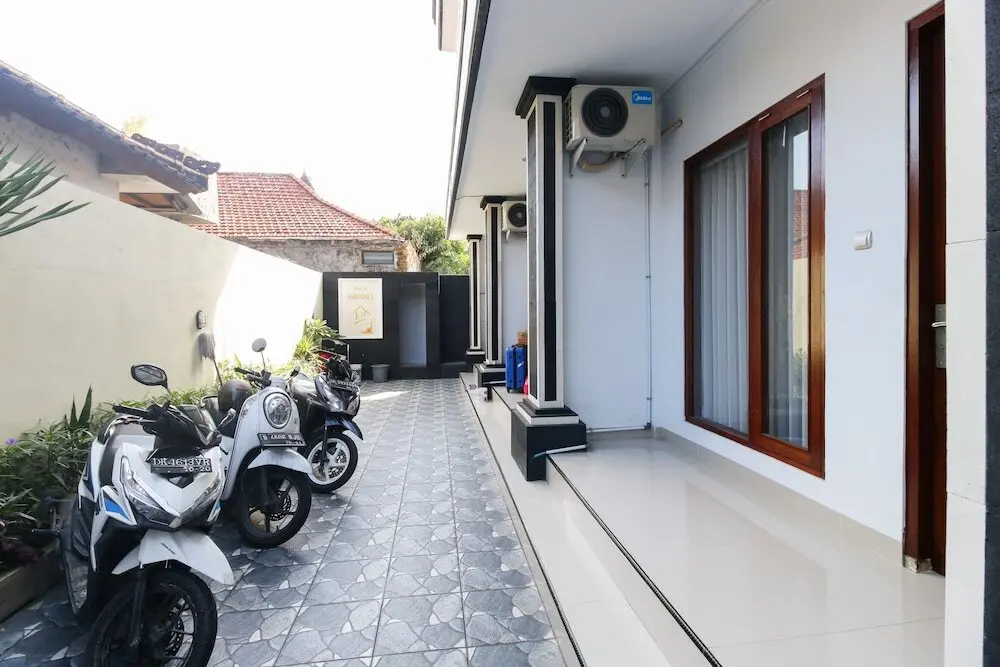 Кута: Airy Raya Kuta 84 Bali