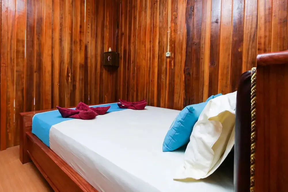 Вори: Airy Eco Lingkungan Satu 36 Bunaken