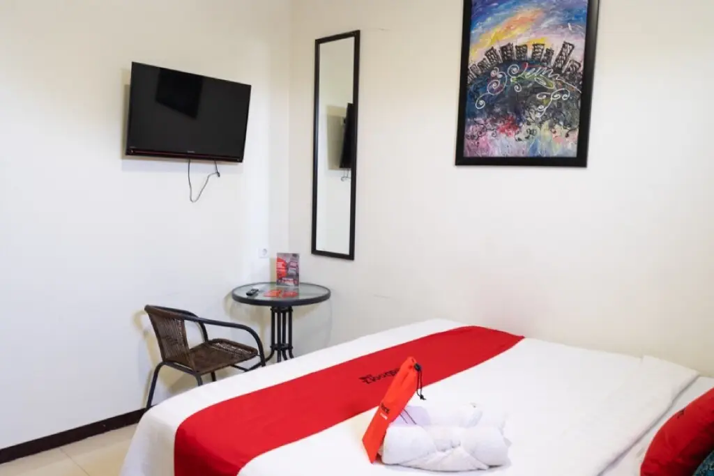 Бандунг: RedDoorz near Setrasari Mall 4