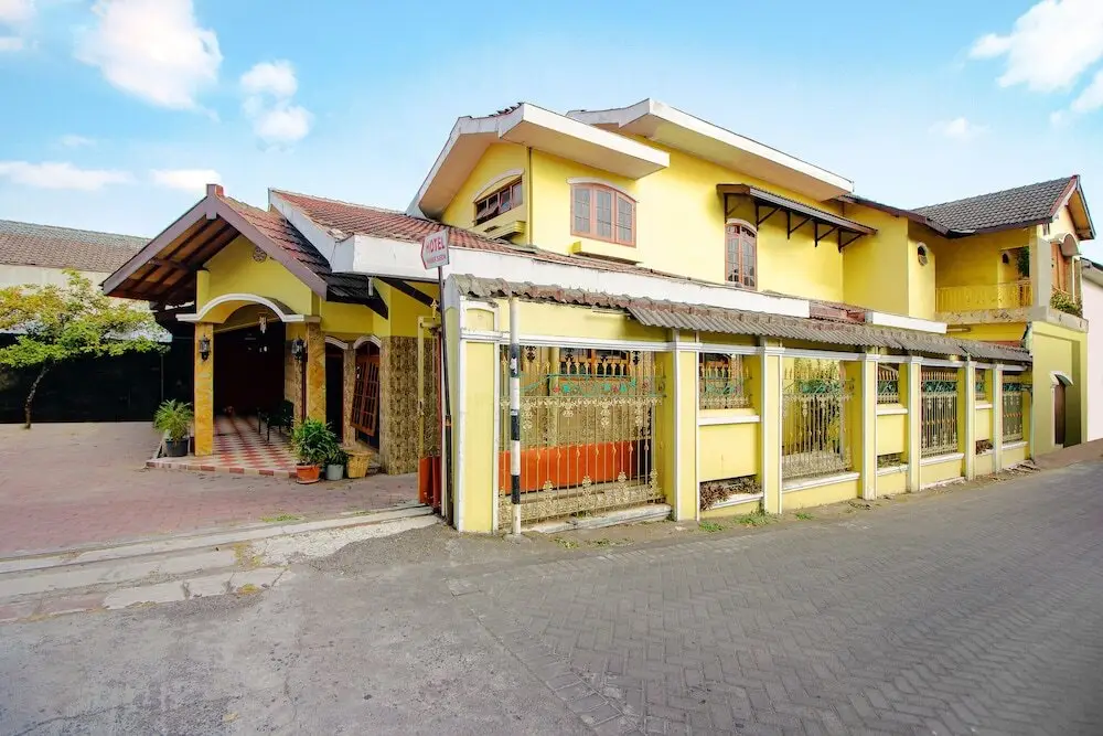 Депок: OYO 1770 Hotel Mawar Saron 2