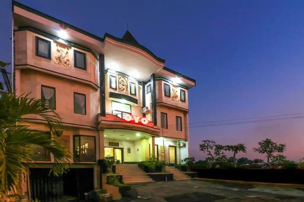 Падангсамбиан: Oyo 1054 Bayak Bali Hotel