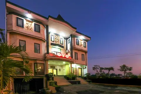 Oyo 1054 Bayak Bali Hotel — фото 1