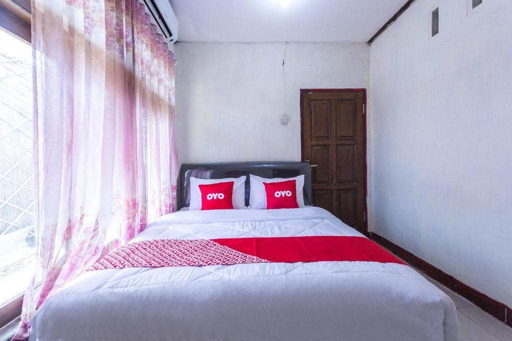 Jerowaru: OYO 1837 Telone Bungalow