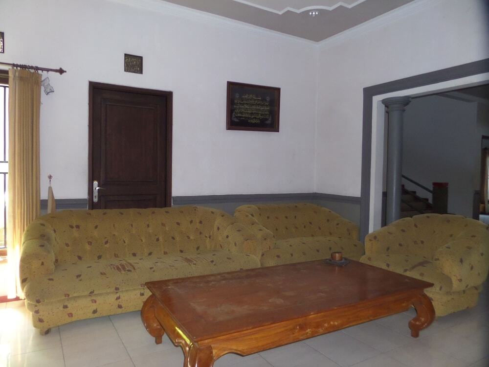 Бату: Villa Semeru 1