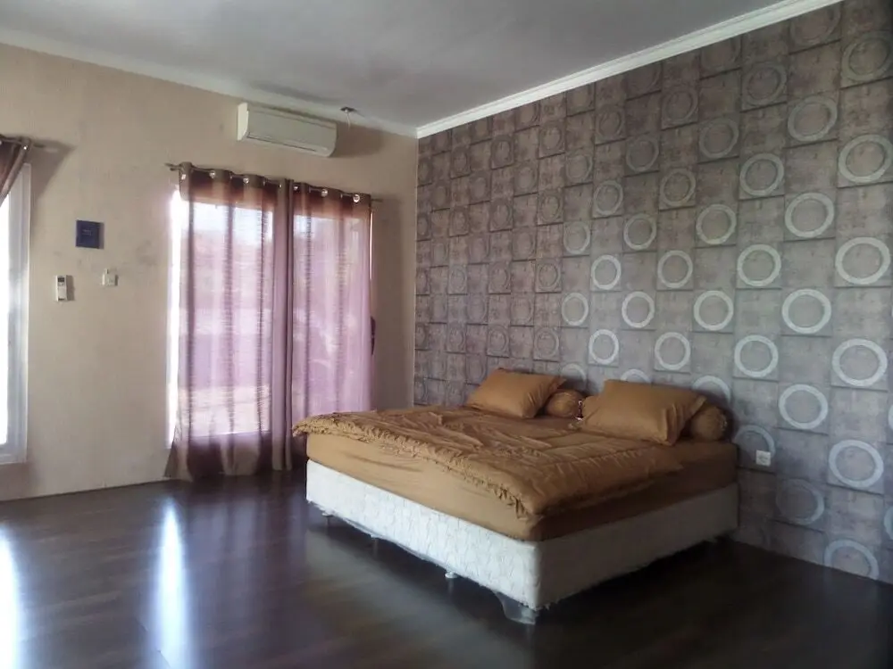 Бату: Villa Semeru 2