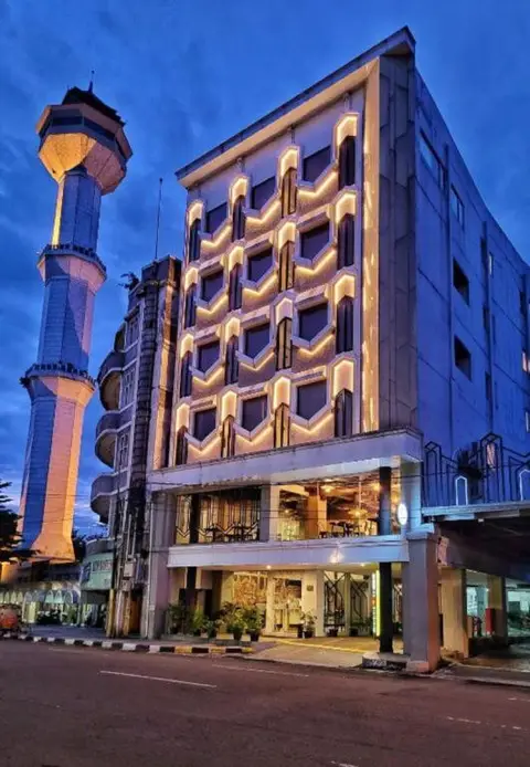 Hotel 88 Alun Alun — фото 1