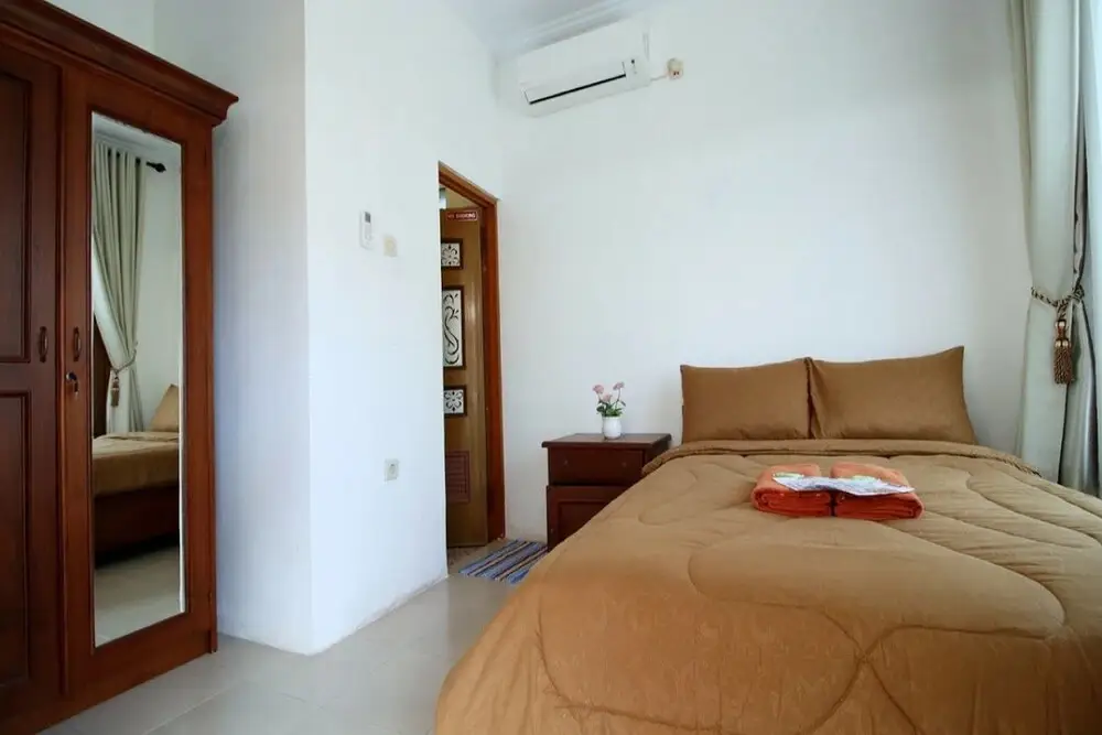 Севон: Anugro's Homestay By The Grand Java