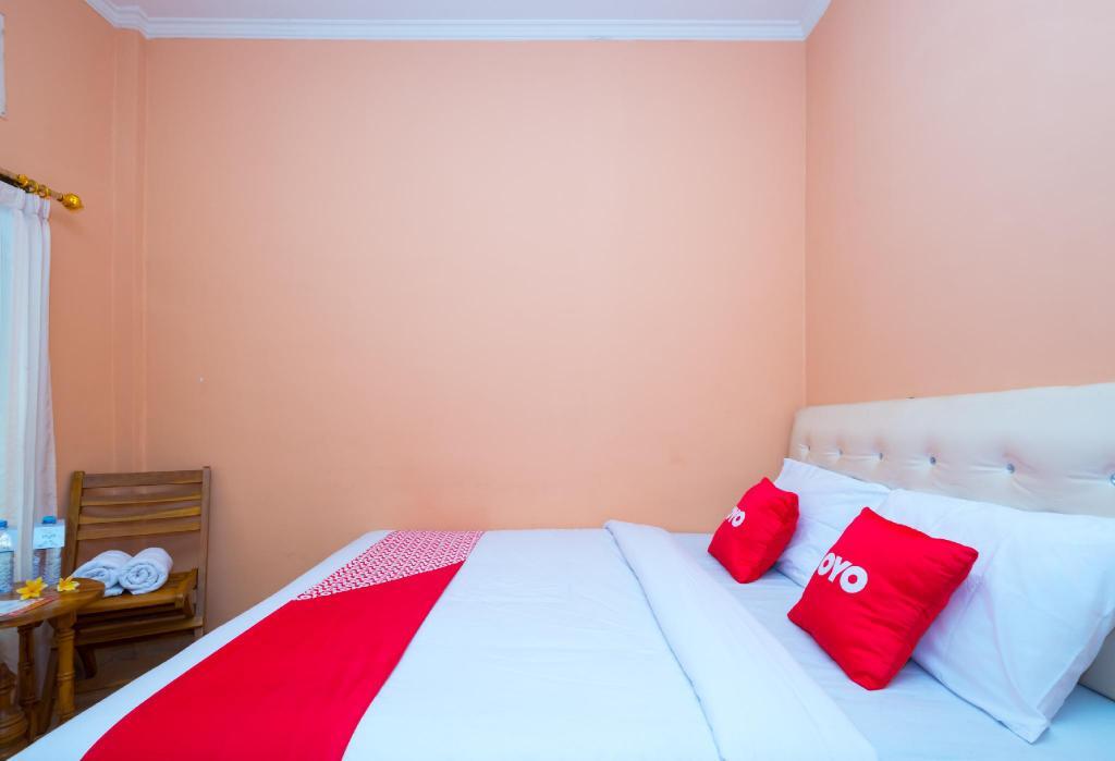 Матарам: OYO 1492 Rupaqa Hotel