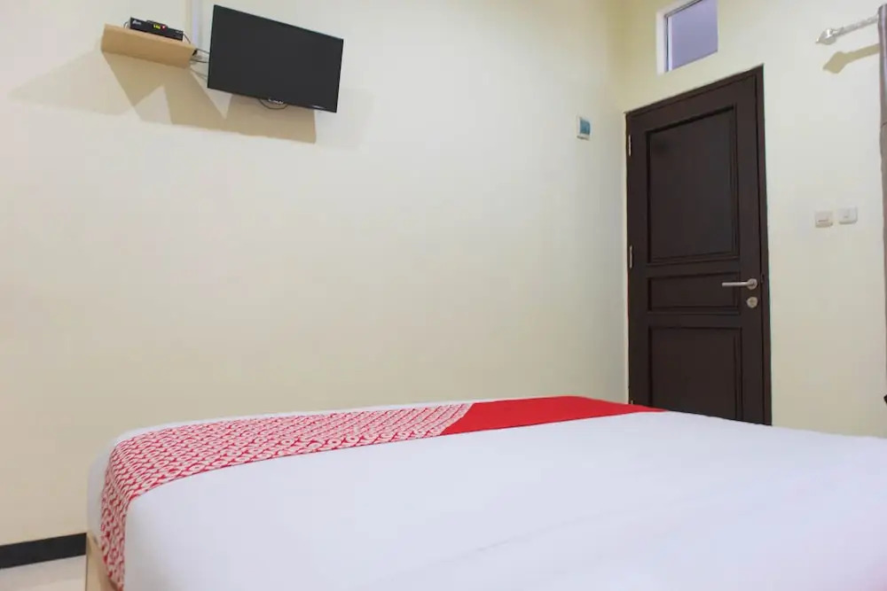 Купанг: OYO 1681 The Kost Tdm 2