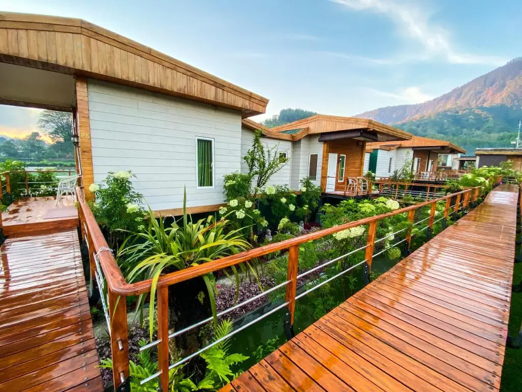 Батурити: Pondanu Cabins By The Lake