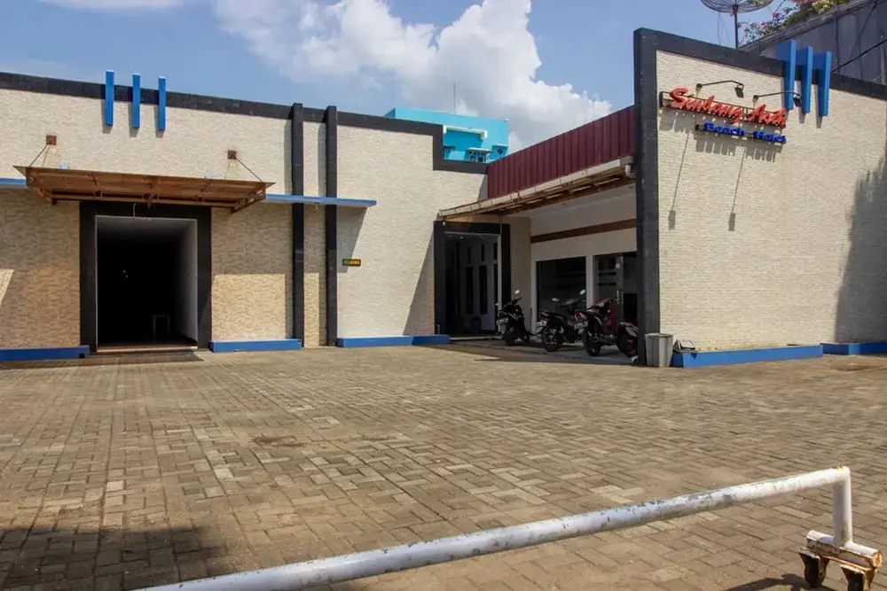 Пангандаран: RedDoorz near Goa Panggung