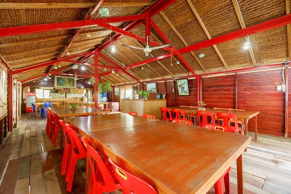 Сабанг: RedDoorz Syariah @ Sumur Tiga Beach Sabang