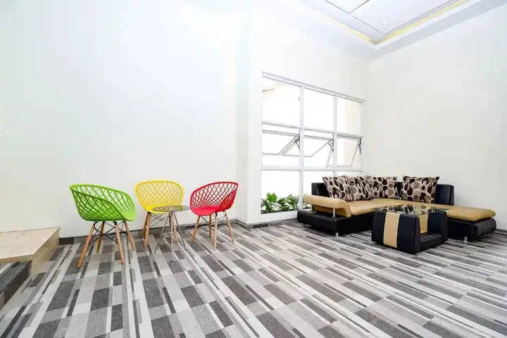 Семаранг: Oyo Flagship 2124 Kars Inn Semarang