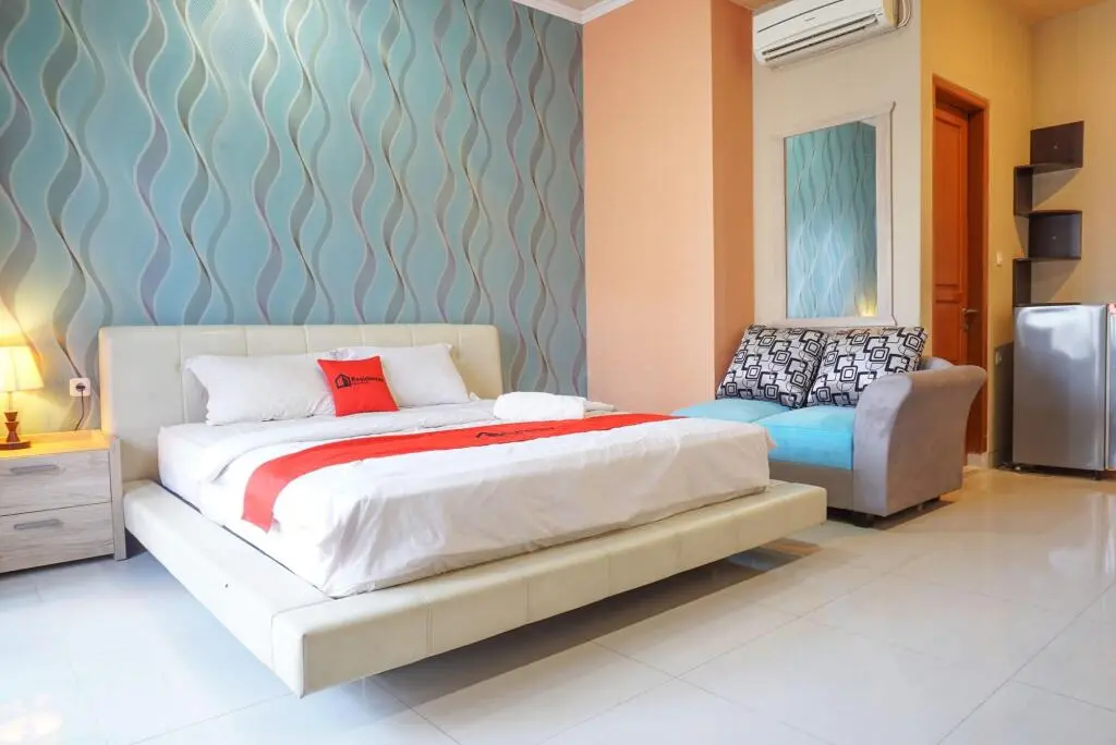Джакарта: Residences by RedDoorz near Kemang Square