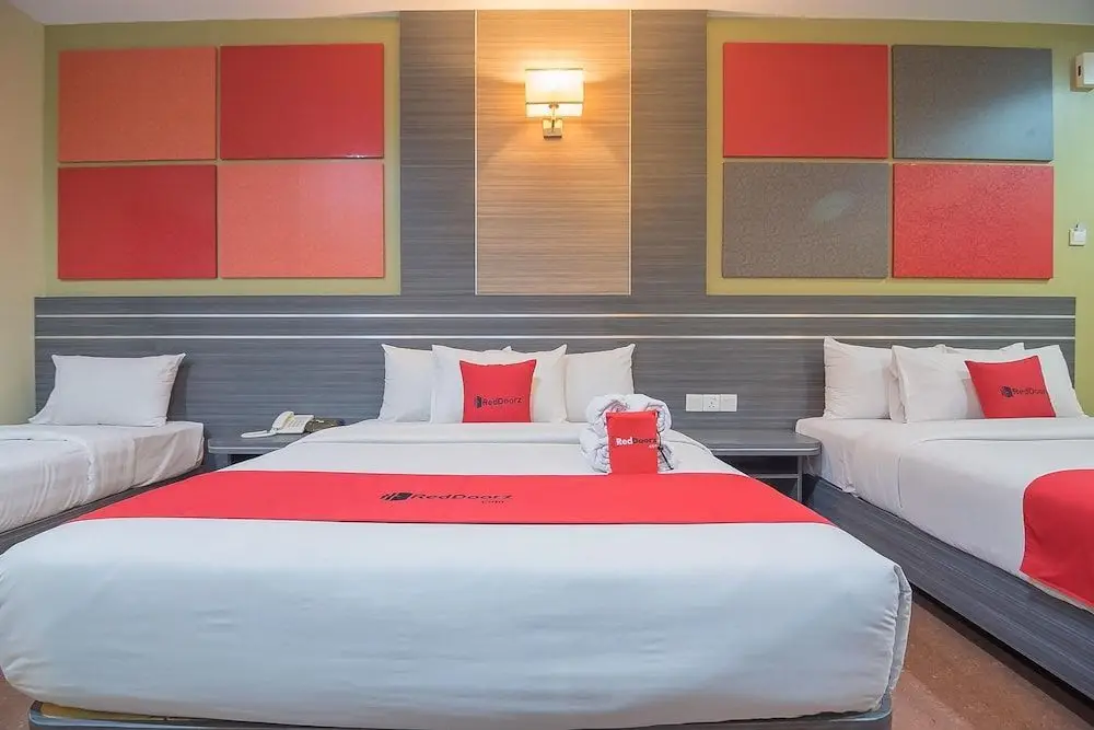 Батам: RedDoorz Premium near Harbour Bay Mall Batam 2