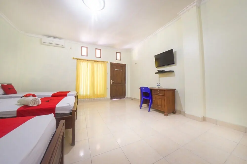 Купанг: RedDoorz near Nusa Cendana University