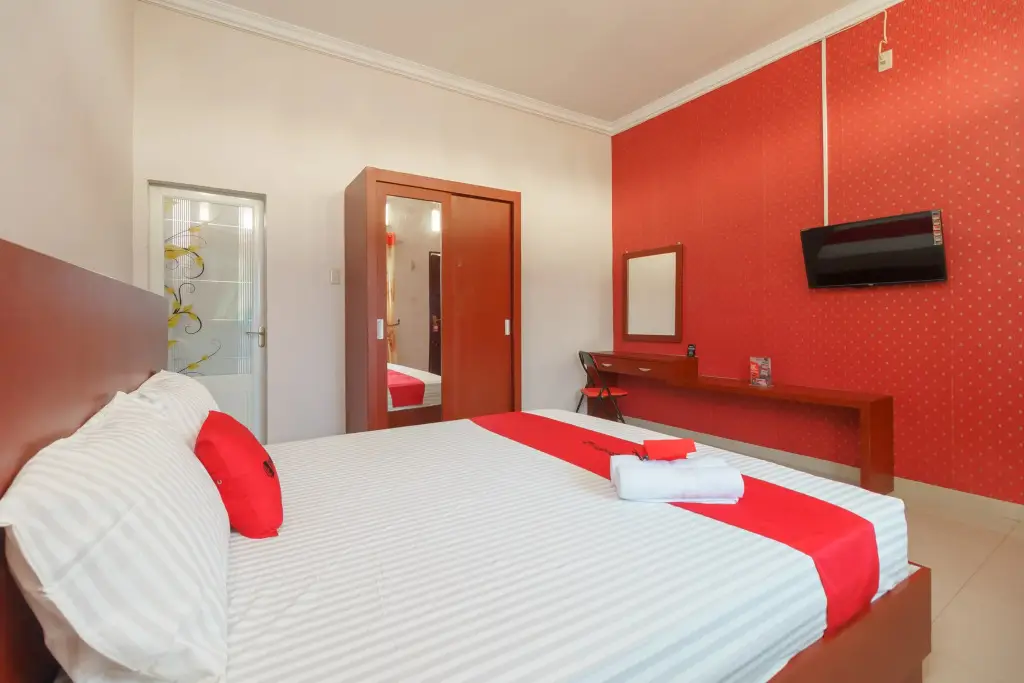 Медан: RedDoorz Syariah near RS Pirngadi Medan
