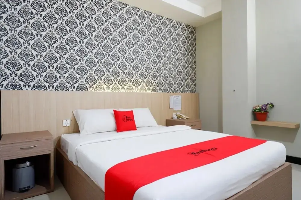 Кендари: Reddoorz Plus Near Rs Hermina Kendari