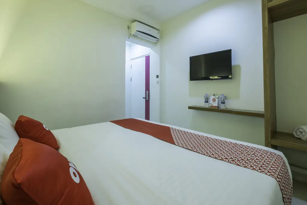Бандунг: Capital O 1044 Diemdi Hotel