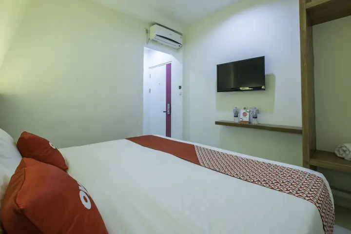 Бандунг: Capital O 1044 Diemdi Hotel