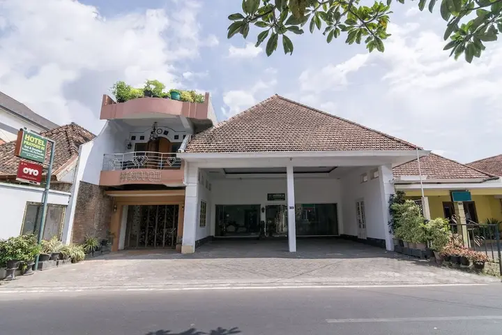 Джокьякарта: OYO 1412 Hotel Prayogo III Near RS Pratama Yogyakarta