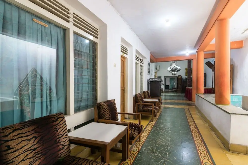 Джокьякарта: OYO 1412 Hotel Prayogo III Near RS Pratama Yogyakarta