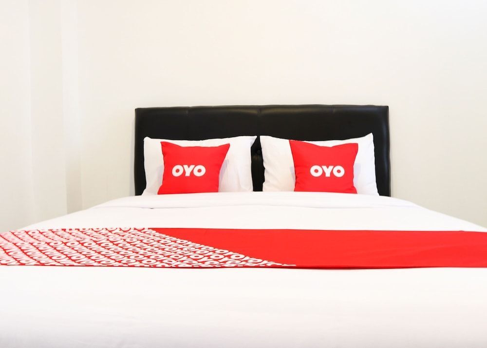Паданг: OYO 1191 Monalisa Residence And Cafe