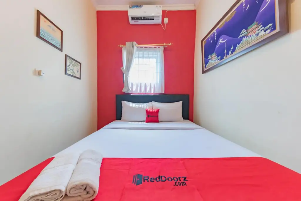 Гарут: OYO 1370 Sudirman Guesthouse Syariah