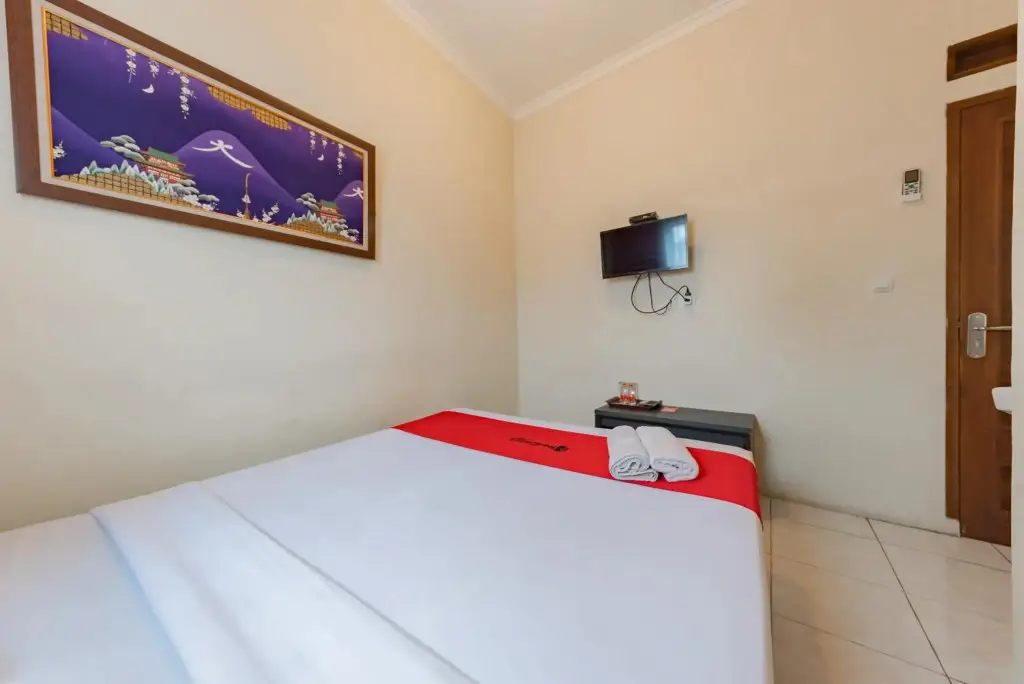 Гарут: OYO 1370 Sudirman Guesthouse Syariah