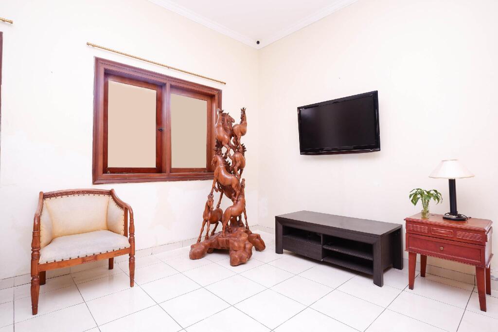 Семаранг: OYO 1625 Pandanaran Guest House