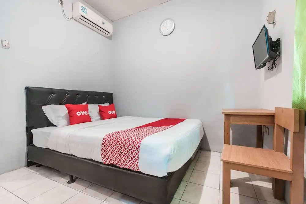 Бекаси: OYO Living 1756 Amira Guest House