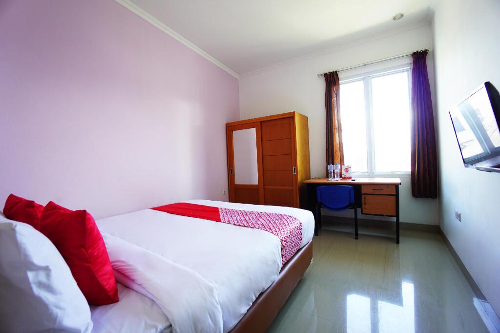 Манадо: OYO 1573 Mahera Guest House