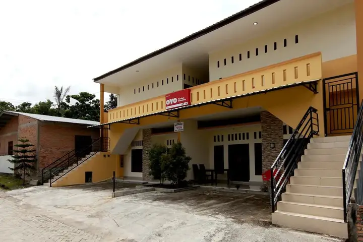 Озеро Тоба: OYO 1694 Pariban Homestay