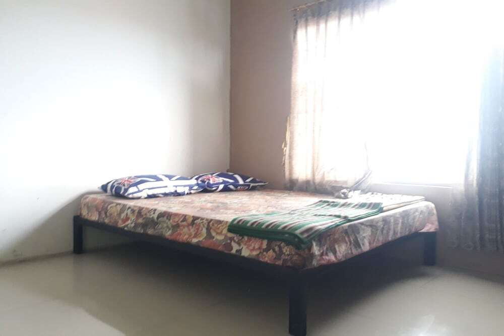 Букиттинги: Oyo 1816 J-Syariah Residence