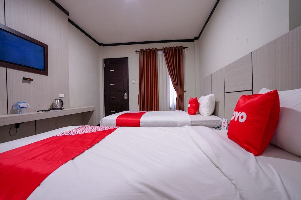 Пангкалпинанг: Capital O 2102 Grand Mutiara Hotel