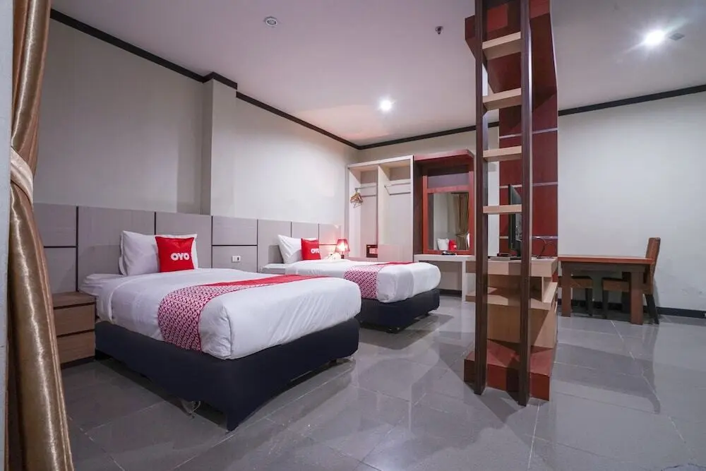 Пангкалпинанг: Capital O 2102 Grand Mutiara Hotel