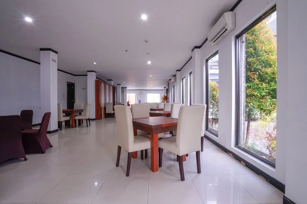 Пангкалпинанг: Capital O 2102 Grand Mutiara Hotel