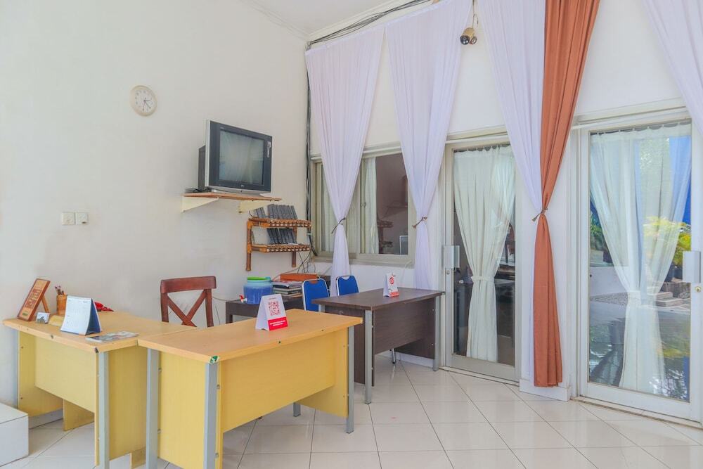 Джакарта: OYO 1967 Hotel House of Eva Syariah