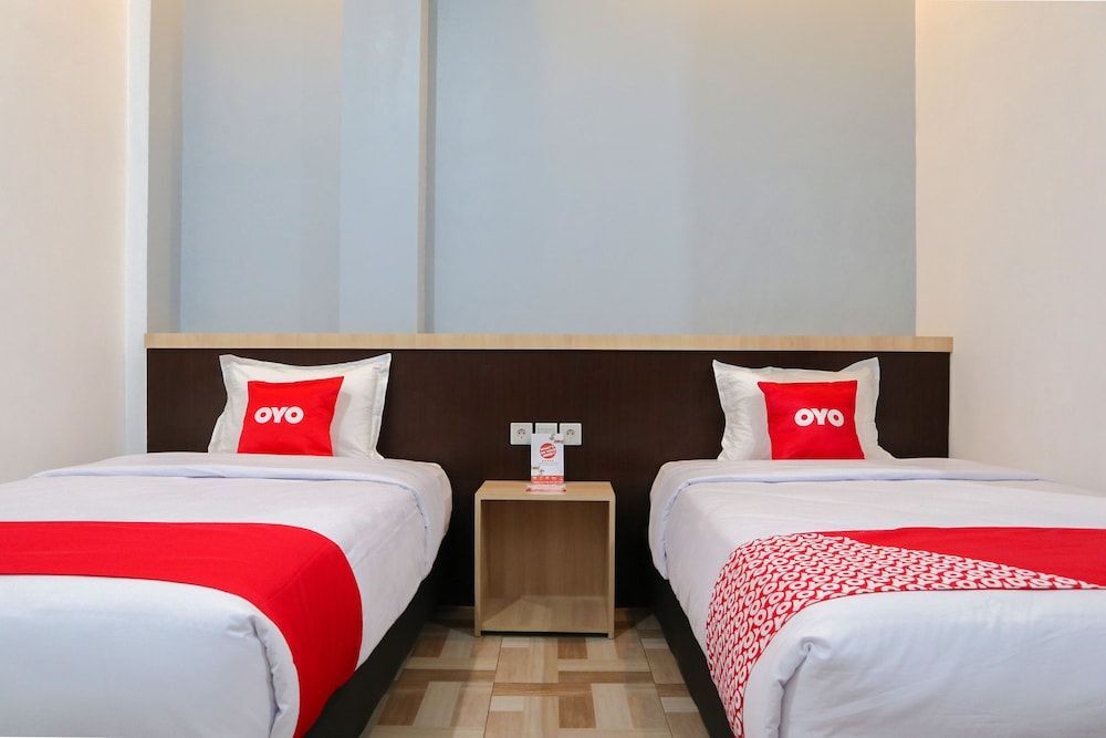 Паданг: Oyo 1994 Baba Guest House