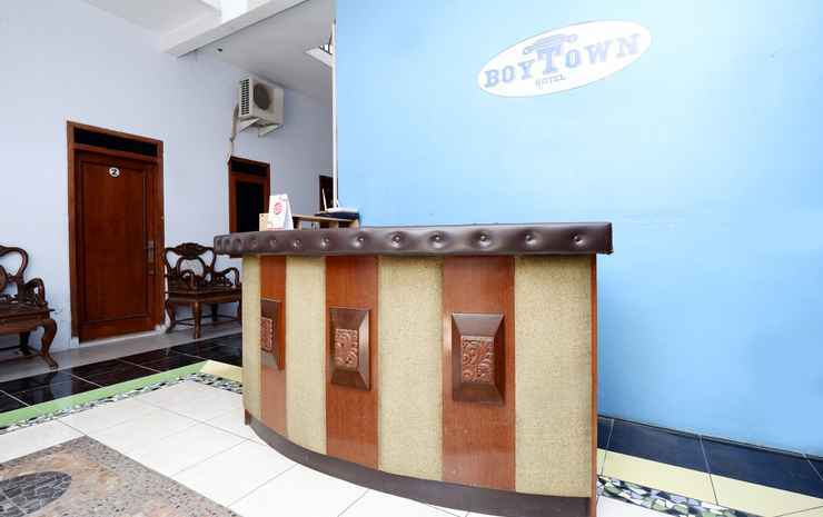Суракарта: OYO 1791 Griya Boytown