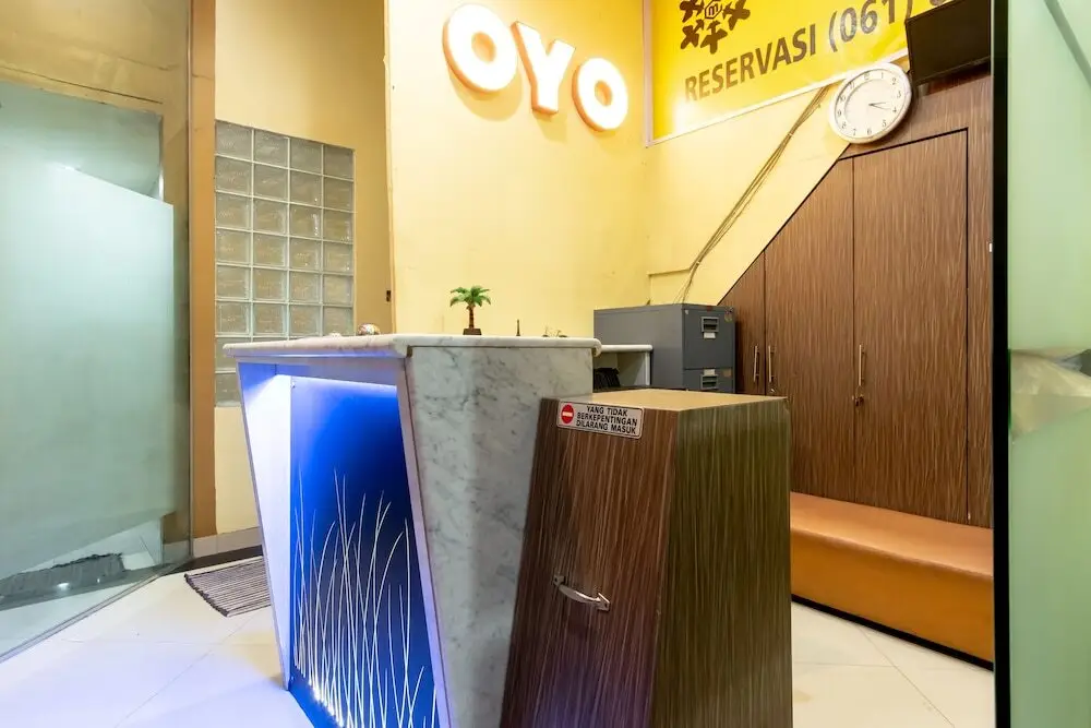 Медан: OYO Life 1879 Gaminong Inn Syariah