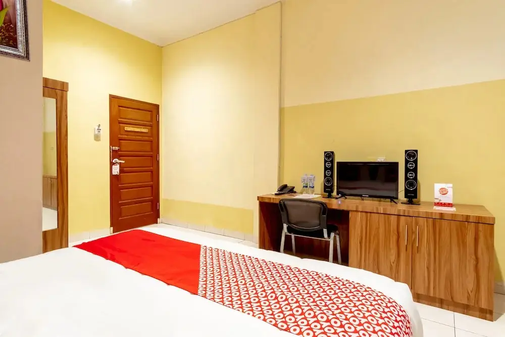 Медан: OYO Life 1879 Gaminong Inn Syariah