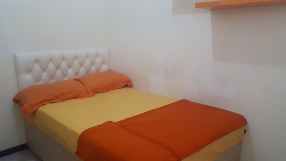 Маланг: Spot On 1715 The Grand Residence