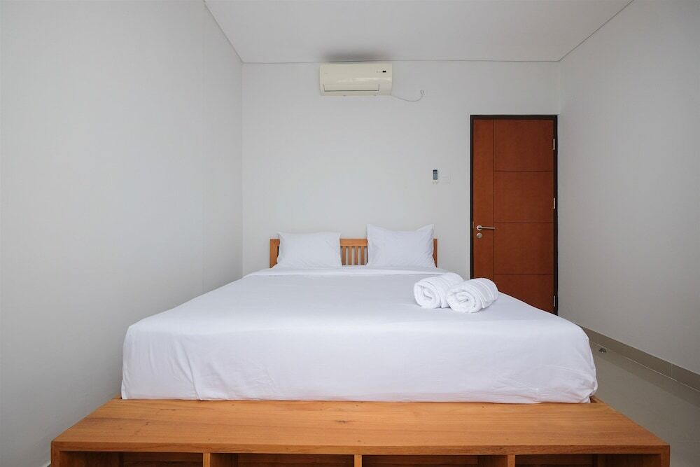 Джакарта: 2BR Apartment @The Royal Olive Residence