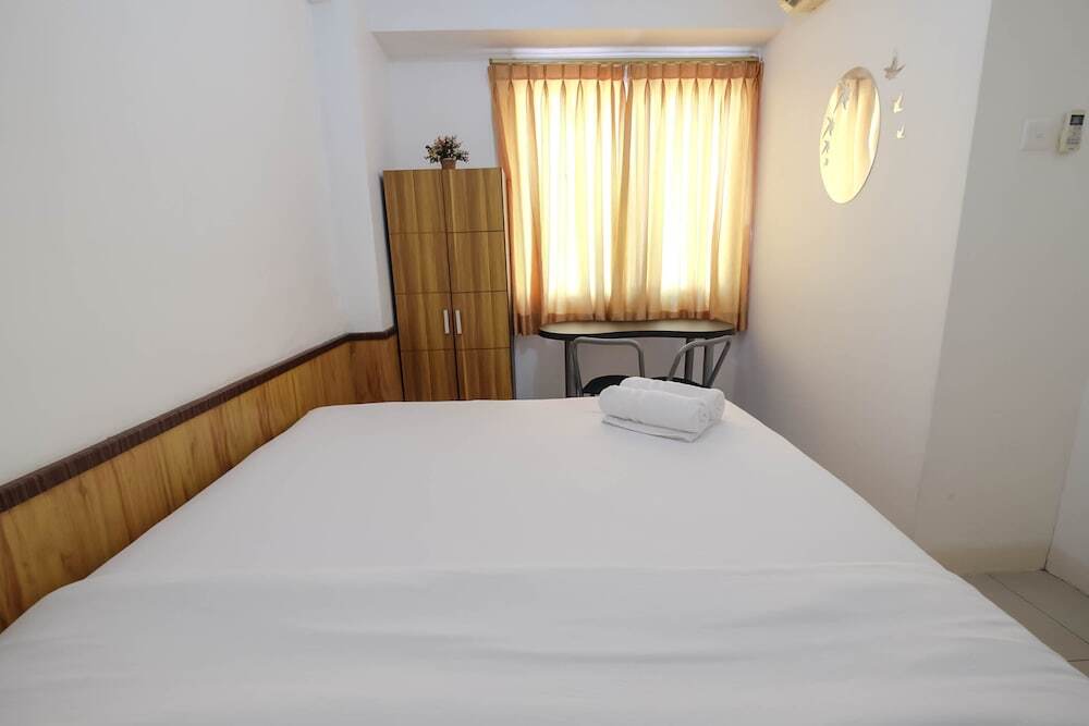 Джакарта: Cozy 2BR at Green Palace Kalibata City Apartment