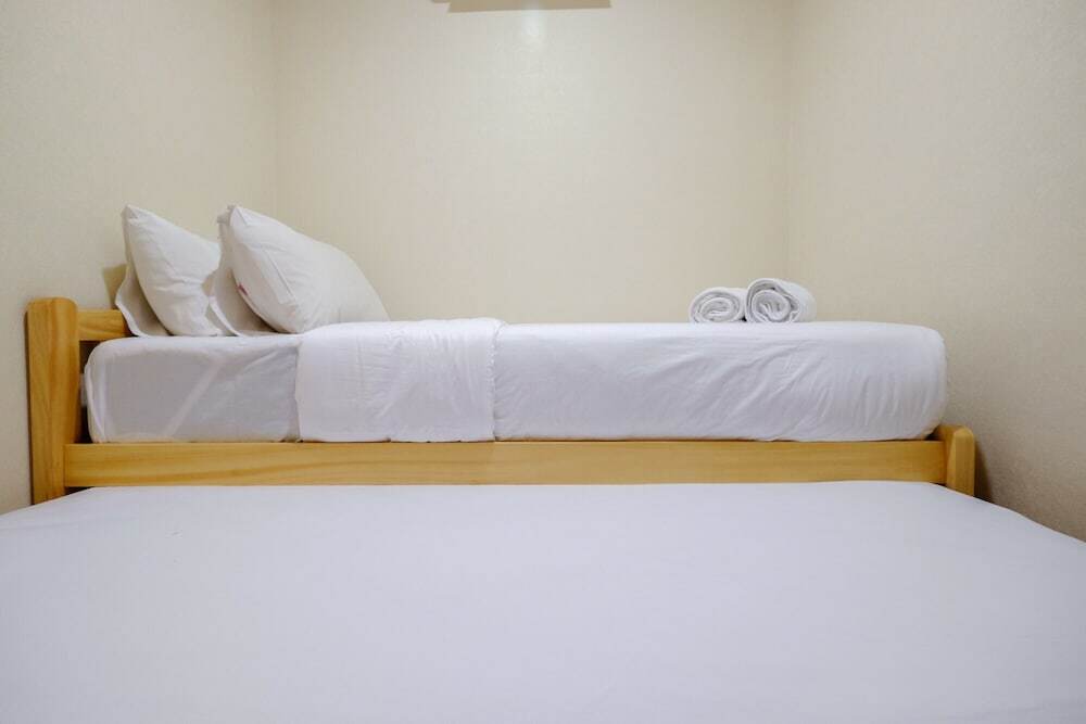 Джакарта: Best And Homey 2br Gading Nias Apartment