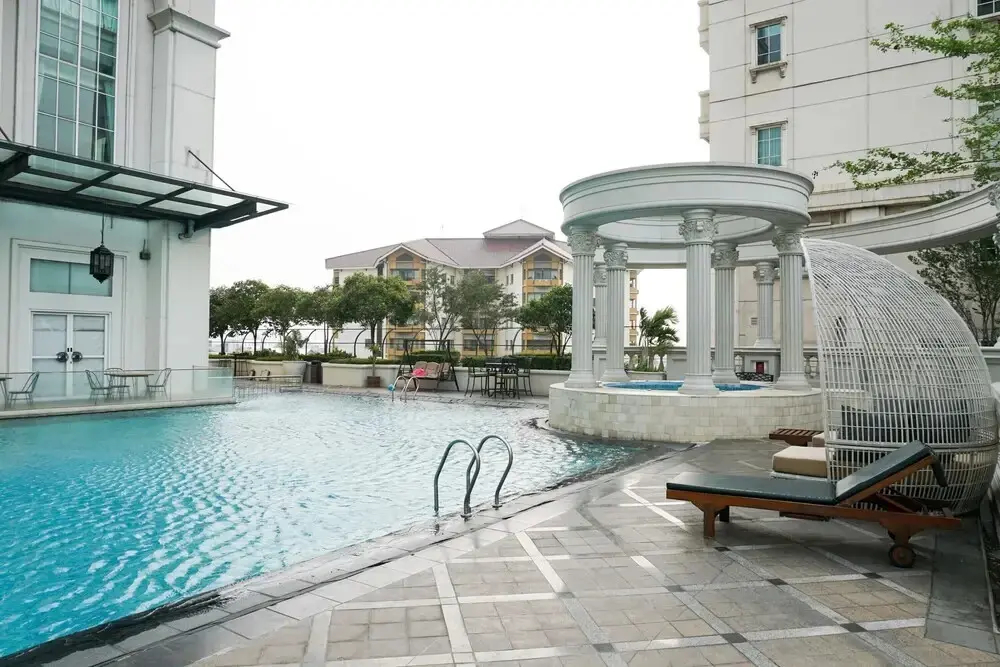 Джакарта: The Classic 2br Belleza Apartment