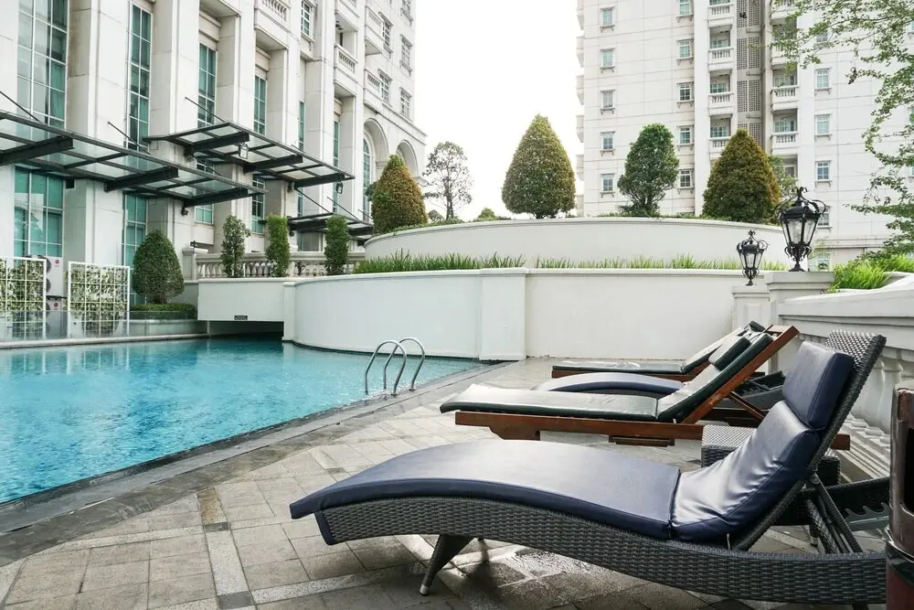 Джакарта: The Classic 2br Belleza Apartment